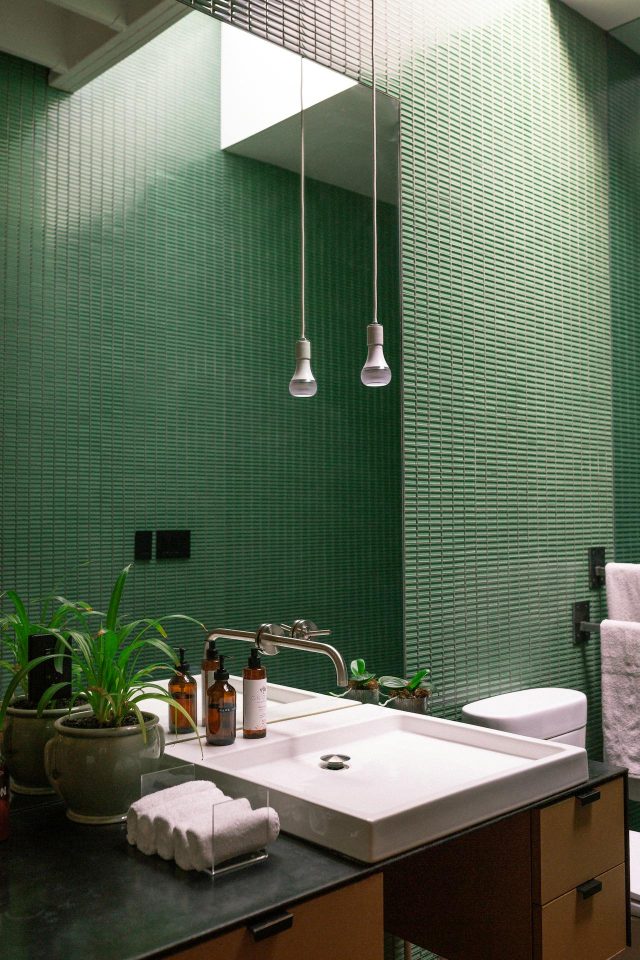 Frisch saniertes Badezimmer Sanierung Badezimmer